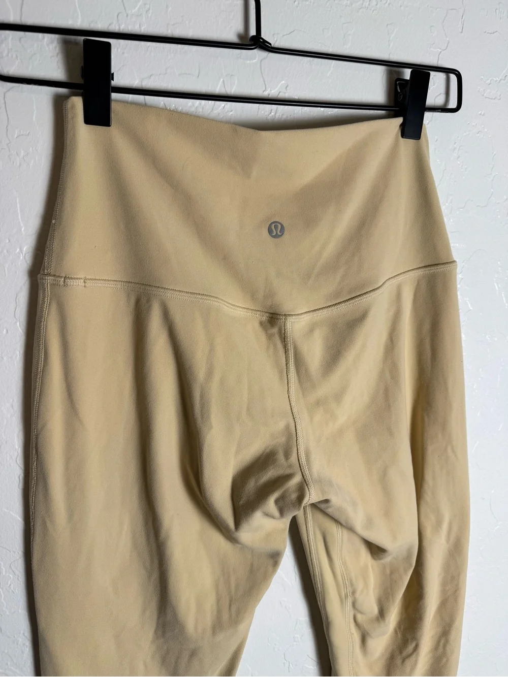 Lululemon Align High Rise Legging 25” Butter Cream Yellow Size 6